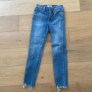 Madewell jeans. Stretchy material. Size 24.